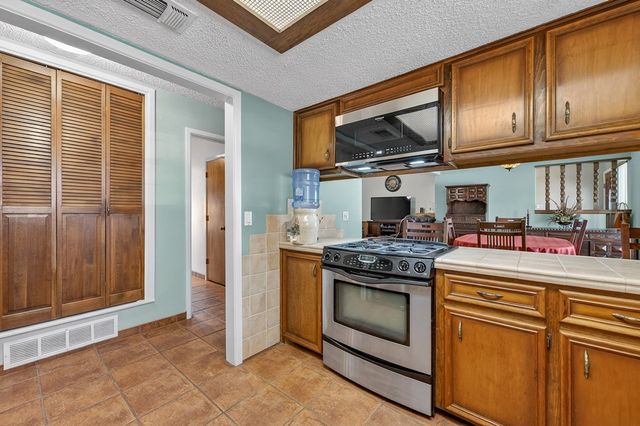 6808 E County Rd 97, Midland, TX 79706