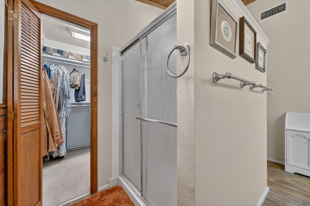 6808 E County Rd 97, Midland, TX 79706