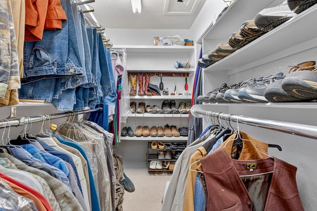 6808 E County Rd 97, Midland, TX 79706