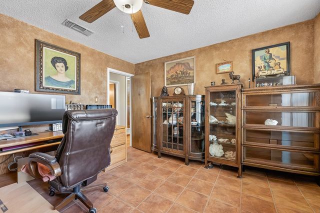 6808 E County Rd 97, Midland, TX 79706