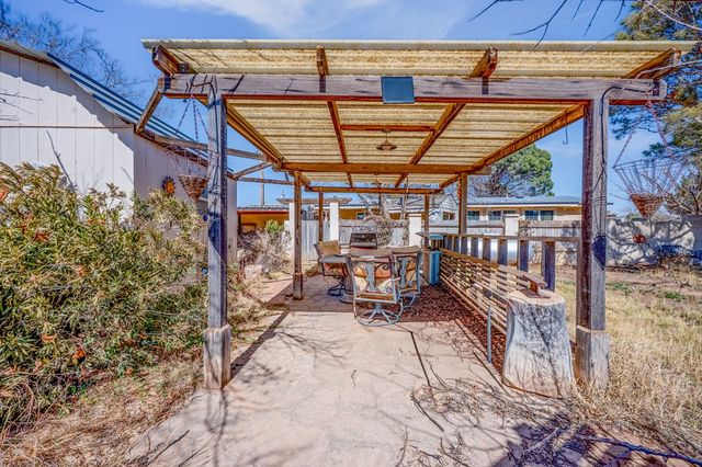 6808 E County Rd 97, Midland, TX 79706