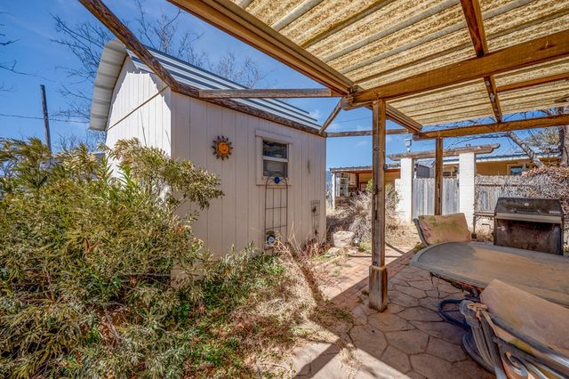 6808 E County Rd 97, Midland, TX 79706