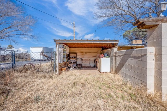6808 E County Rd 97, Midland, TX 79706