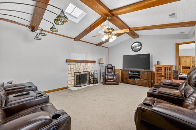 6808 E County Rd 97, Midland, TX 79706