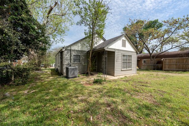 818 W Rusk Street, Tyler, TX 75701