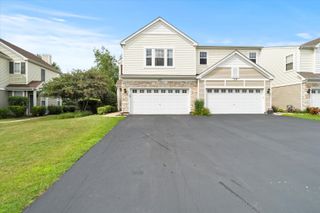 2117 Limestone Lane, Carpentersville, IL 60110