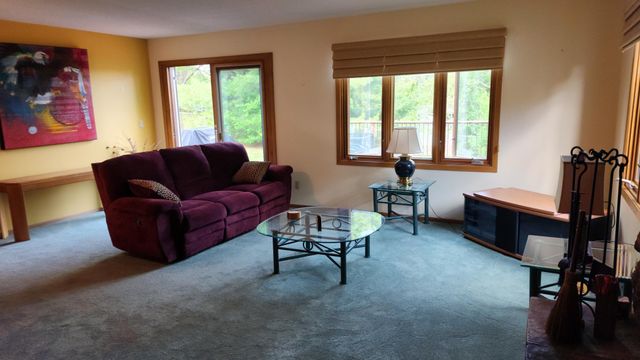 1280 Stassen Drive, West Saint Paul, MN 55118