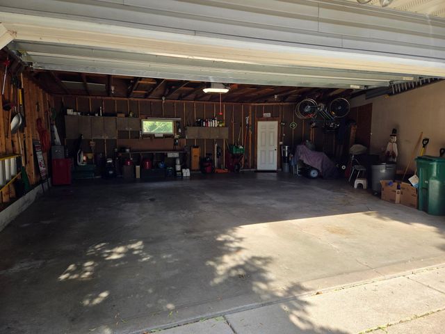 1280 Stassen Drive, West Saint Paul, MN 55118