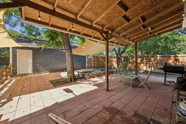 7053 Toland Street, Dallas, TX 75227
