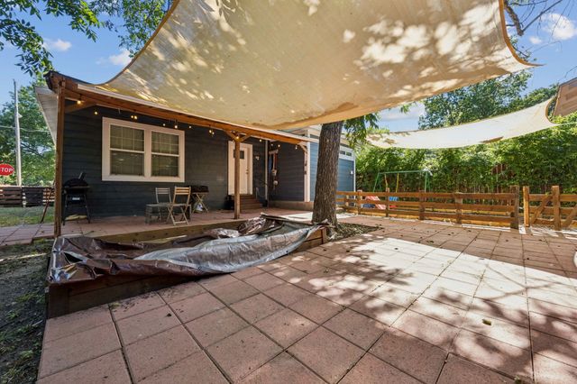 7053 Toland Street, Dallas, TX 75227