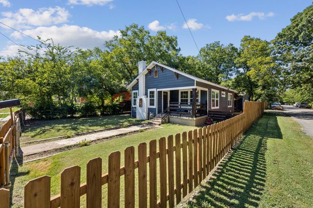 7053 Toland Street, Dallas, TX 75227