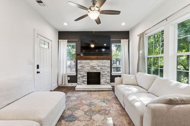 7053 Toland Street, Dallas, TX 75227