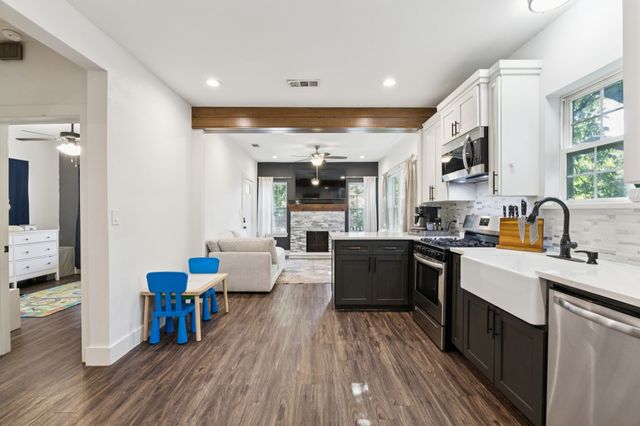 7053 Toland Street, Dallas, TX 75227