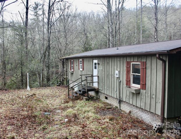 14 Irvin Road, Pisgah Forest, NC 28768