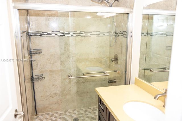 10560 NW 57th Ct, Coral Springs, FL 33076