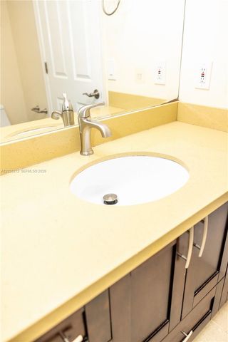 10560 NW 57th Ct, Coral Springs, FL 33076