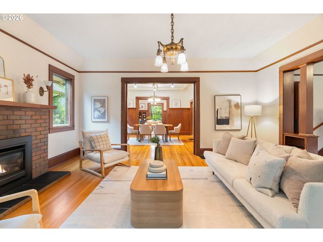 2417 Ne 16TH Ave, Portland, OR 97212