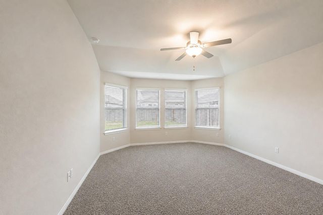 613 Wild Spur LN, Liberty Hill, TX 78642