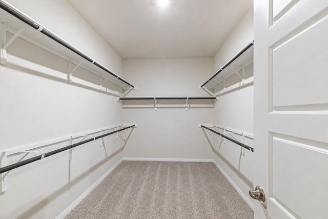 613 Wild Spur LN, Liberty Hill, TX 78642