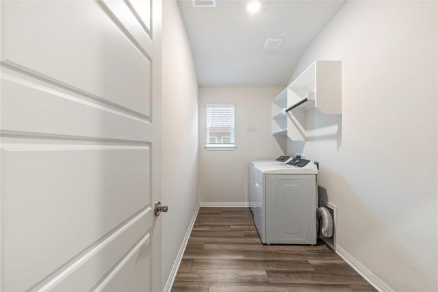 613 Wild Spur LN, Liberty Hill, TX 78642