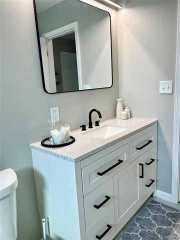 24545 Greenbrier Avenue, Eastpointe, MI 48021