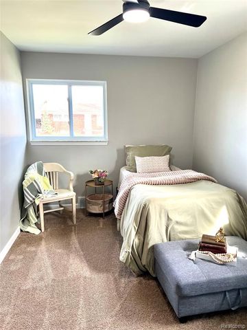 24545 Greenbrier Avenue, Eastpointe, MI 48021