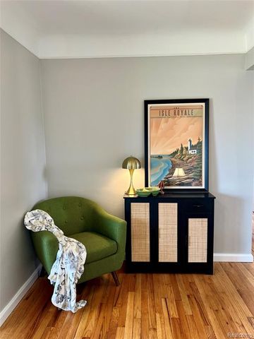 24545 Greenbrier Avenue, Eastpointe, MI 48021