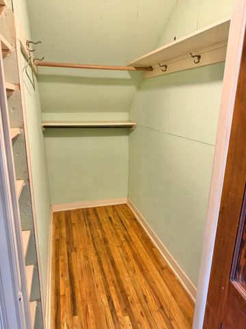 1402 S Broadway Avenue, Albert Lea, MN 56007