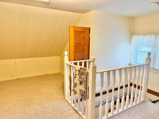 1402 S Broadway Avenue, Albert Lea, MN 56007