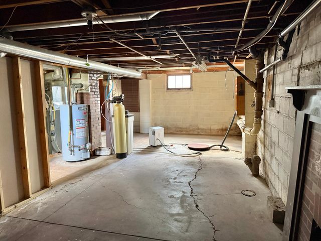 1402 S Broadway Avenue, Albert Lea, MN 56007