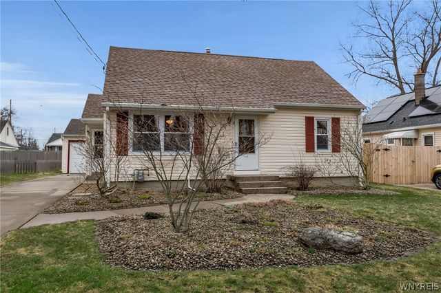 65 6th Avenue, Lancaster, NY 14086