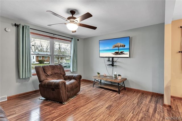 65 6th Avenue, Lancaster, NY 14086