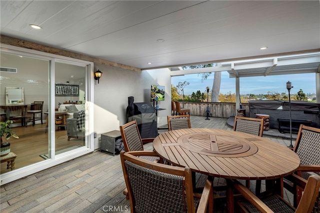 18446 Gina Lane, Huntington Beach, CA 92646