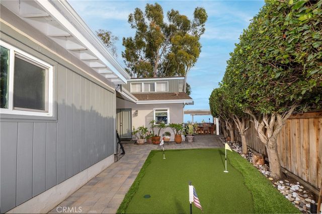 18446 Gina Lane, Huntington Beach, CA 92646