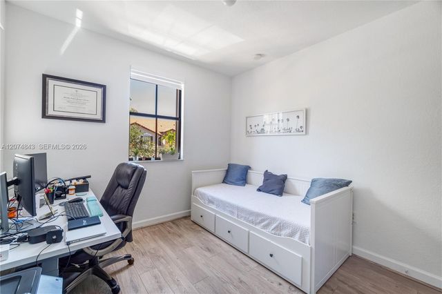 10334 NW 30th Terrace, Doral, FL 33172