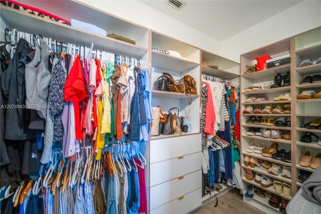 10334 NW 30th Terrace, Doral, FL 33172