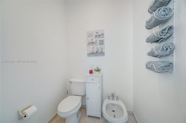 10334 NW 30th Terrace, Doral, FL 33172