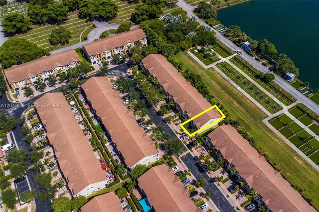 10334 NW 30th Terrace, Doral, FL 33172
