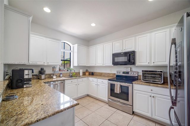 10334 NW 30th Terrace, Doral, FL 33172