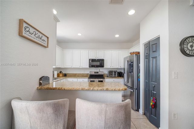 10334 NW 30th Terrace, Doral, FL 33172