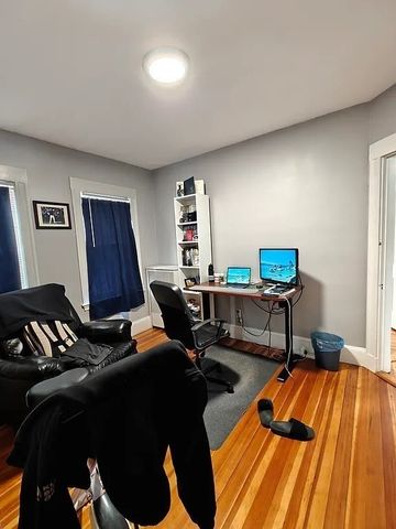 82 Grant Ave 2, Medford, MA 02155