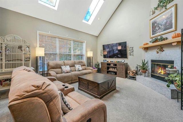 6 Laurel Crescent, Manorville, NY 11949