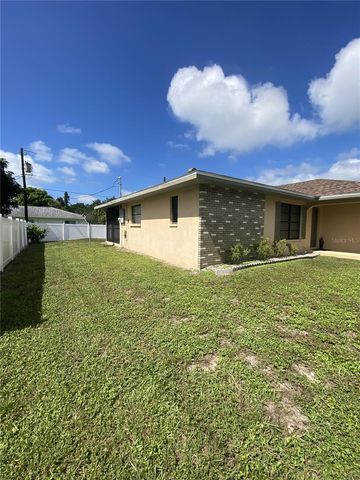 5050 LUCINE ROAD, Venice, FL 34293