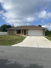 5050 LUCINE ROAD, Venice, FL 34293