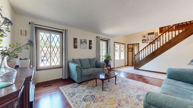 7277 Nottingham Drive, Newburgh, IN 47630