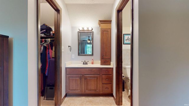 7277 Nottingham Drive, Newburgh, IN 47630