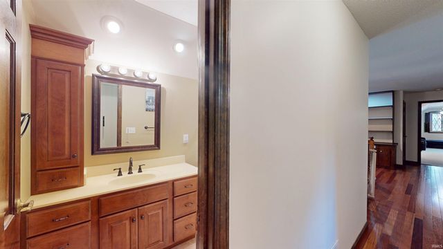7277 Nottingham Drive, Newburgh, IN 47630