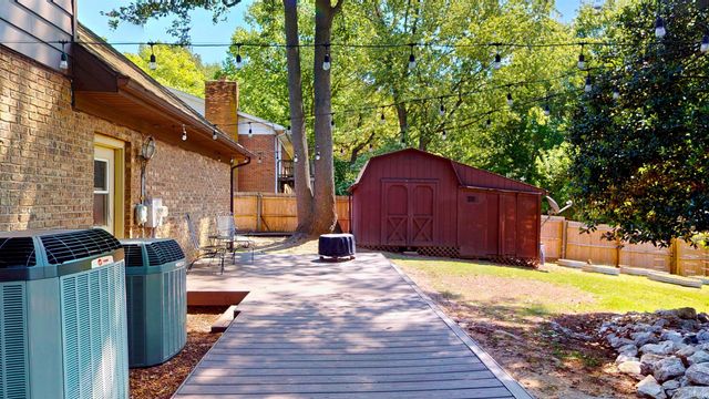 7277 Nottingham Drive, Newburgh, IN 47630