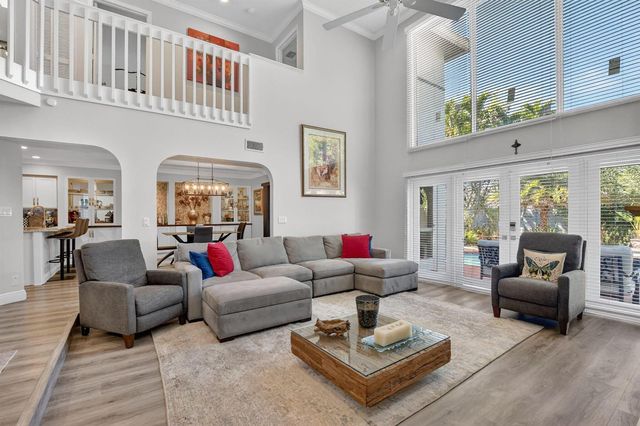 9048 Villa Portofino Circle, Boca Raton, FL 33496