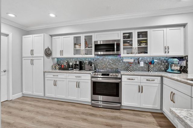 9048 Villa Portofino Circle, Boca Raton, FL 33496